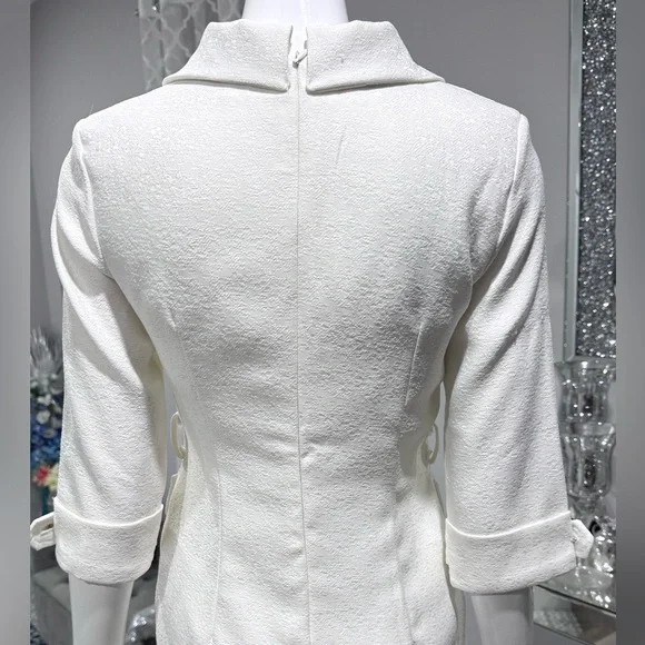 🆕🤍 Off-White Button-Down Dress - Picture 6 of 16